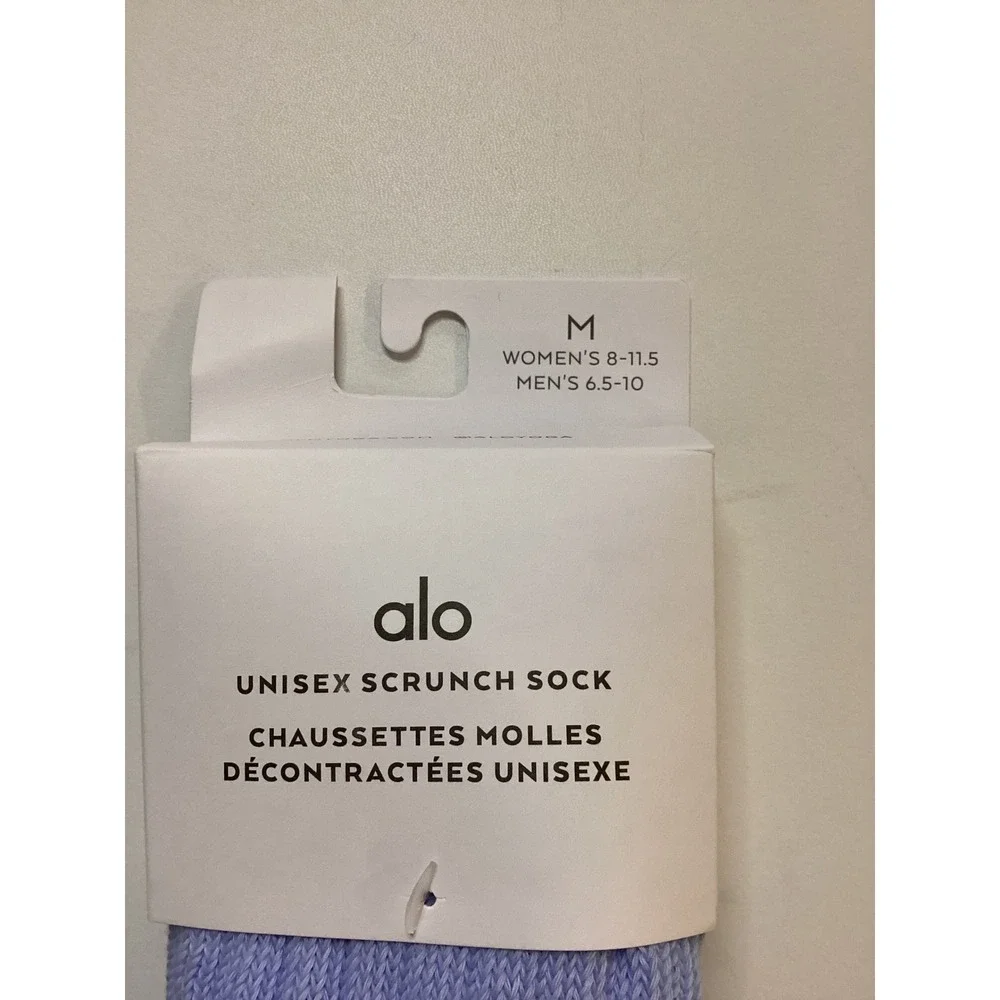 Alo Yoga‎ Unisex Scrunch Sock Seashell Blue Ribbed Knit Logo A0690U Medium NEW
